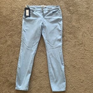 Vineyard vines light blue jeans
